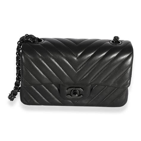 chanel so black chevron mini price